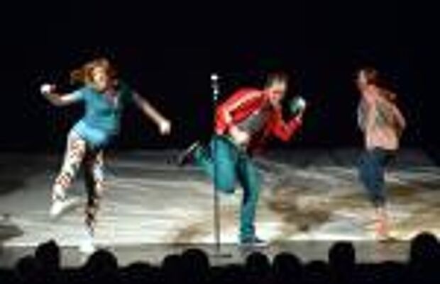 Ausschnitt aus dem Theaterstück Ausschnitt aus dem Theaterstück